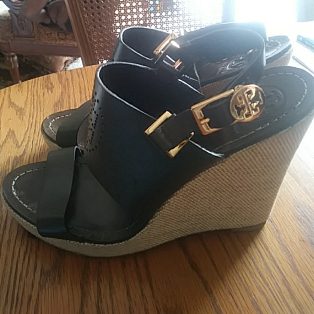 Tory Burch  sandals - Picture 3 of 4